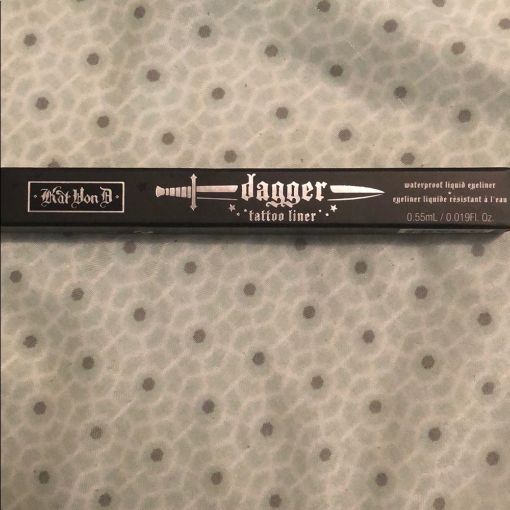 Brand new KAT VON D LINER